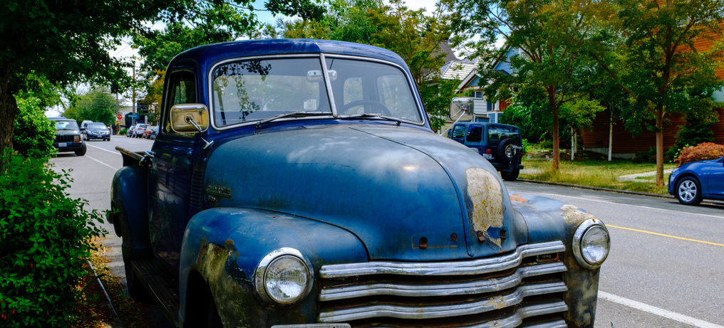 Rusty car